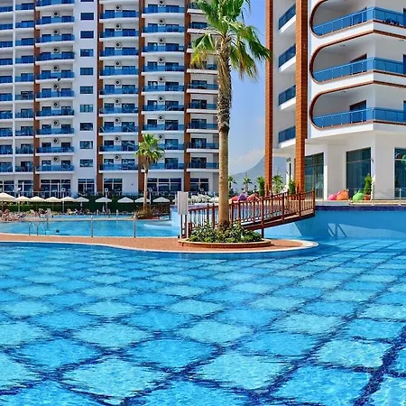 Azura Park Apartmán *